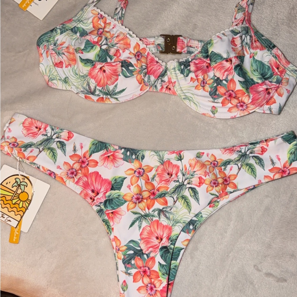 Vineyard Vines White Floral Underwire Bikini - Coral & Green